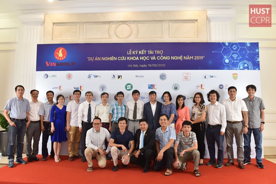Trường ĐHBK Hà Nội ký kết hợp tác với Quỹ Đổi mới sáng tạo VinIF